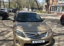Toyota Corolla 2011 года