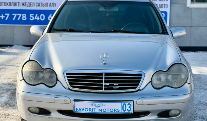 Mercedes-Benz C-Класс 2000 года