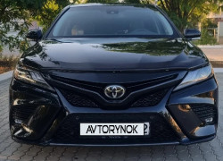 Toyota Camry 2018 года
