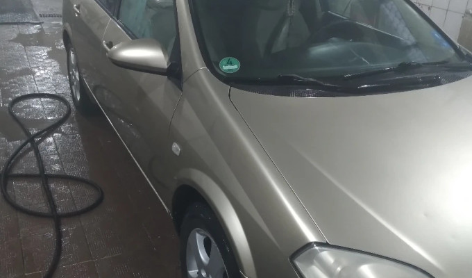Nissan Primera 2003 года