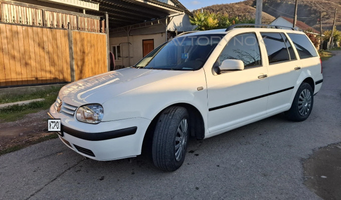 Volkswagen Golf 2004 года