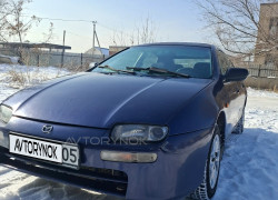 Mazda 323 1997 года