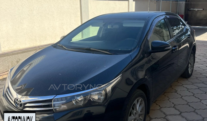 Toyota Corolla 2014 года
