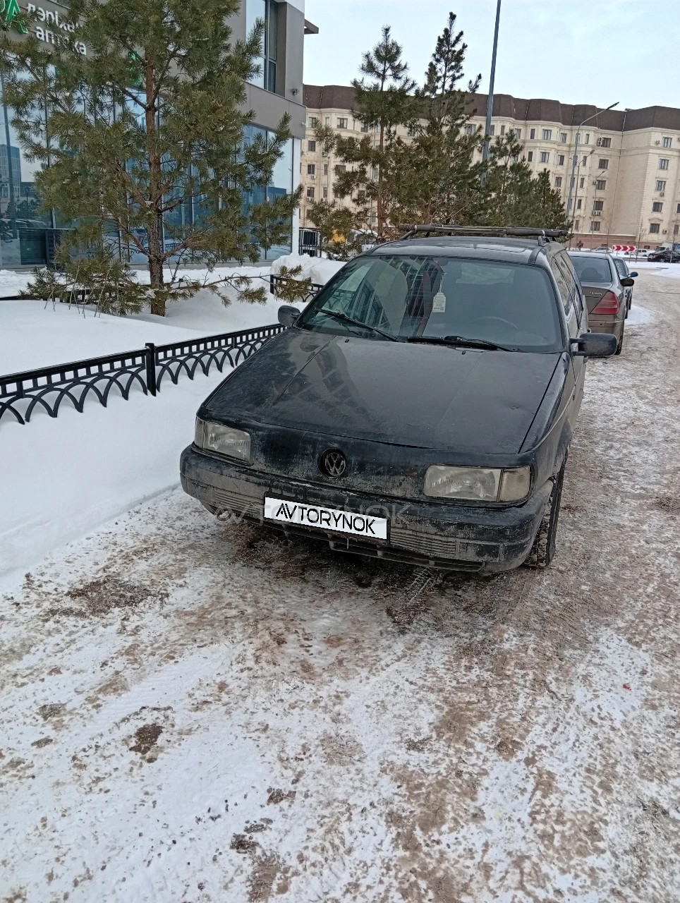 Volkswagen Passat, 1990