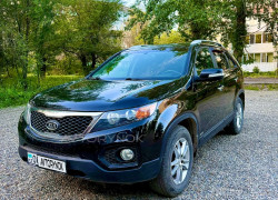 Kia Sorento 2011 года