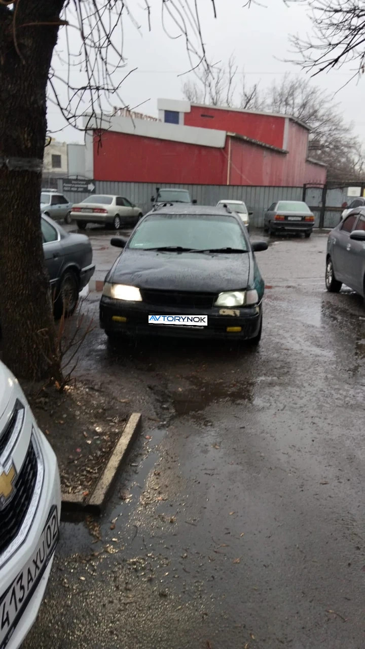 Toyota Caldina, 1995