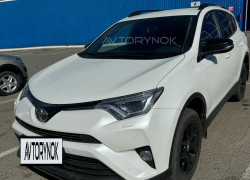 Toyota RAV4 2019 года