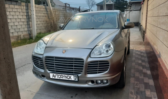 Porsche Cayenne 2004 года