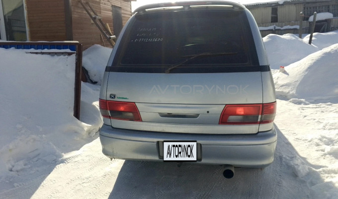 Toyota Estima Lucida 1996 года