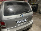 Kia Carnival 2003 года
