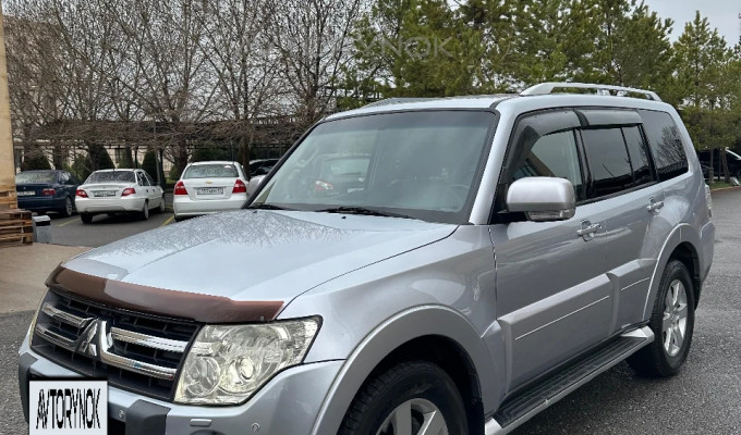 Mitsubishi Pajero 2007 года