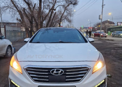 Hyundai Sonata 2015 года