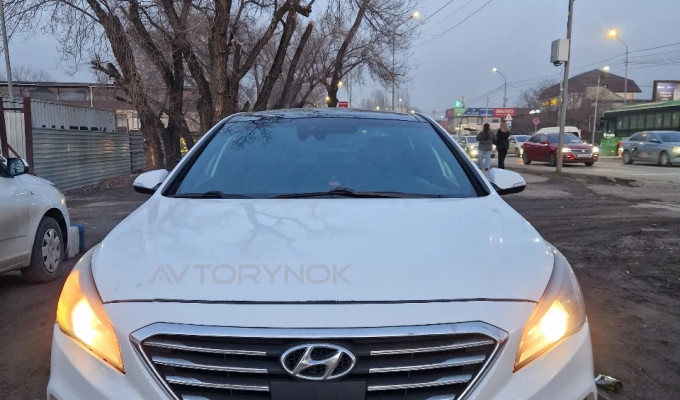 Hyundai Sonata 2015 года