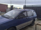 Nissan Prairie 1995 года
