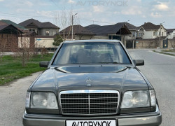 Mercedes-Benz E-Класс 1994 года