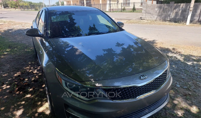 Kia Optima 2017 года