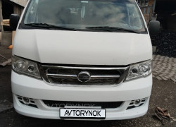 Toyota Hiace 2015 года