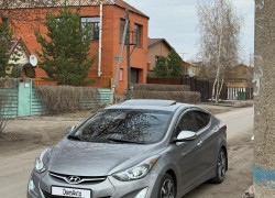 Hyundai Elantra 2013 года