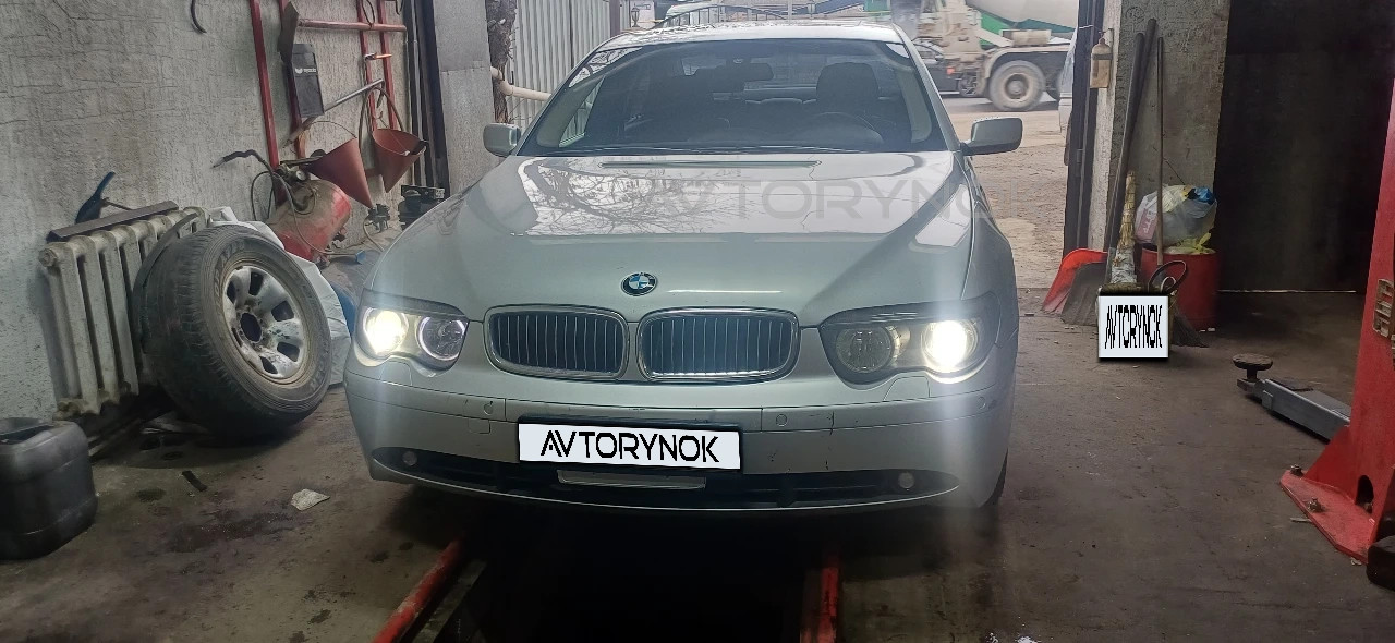 BMW 7 Series, 2002