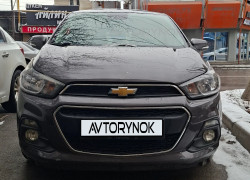 Chevrolet Spark 2016 года
