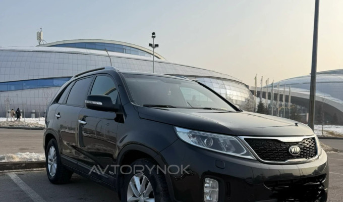 Kia Sorento 2013 года