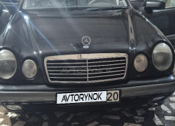 Mercedes-Benz E-Класс 1999 года