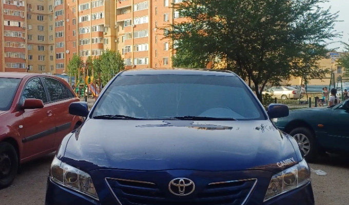 Toyota Camry 2007 года