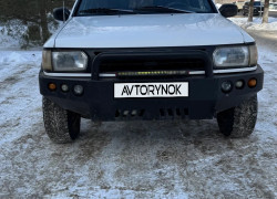 Nissan Pathfinder 1998 года