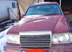 Mercedes-Benz E-Класс 1992 года