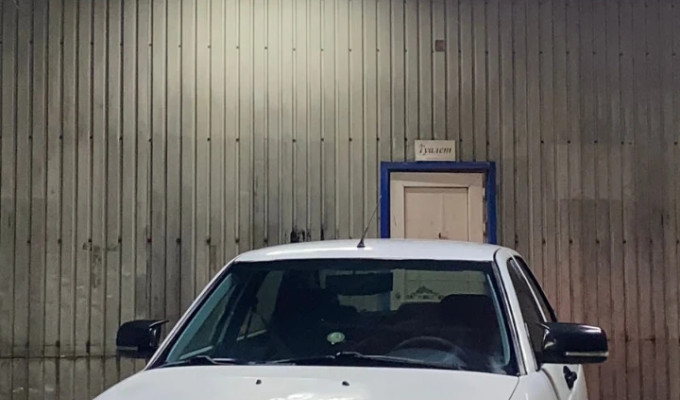 ВАЗ (Lada) Priora 2013 года
