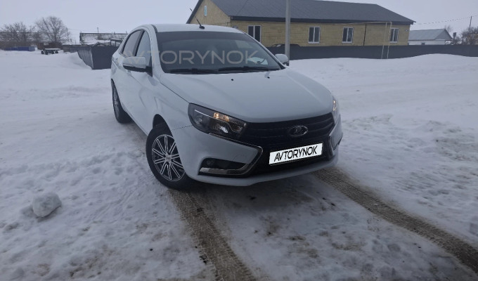 ВАЗ (Lada) Vesta 2020 года
