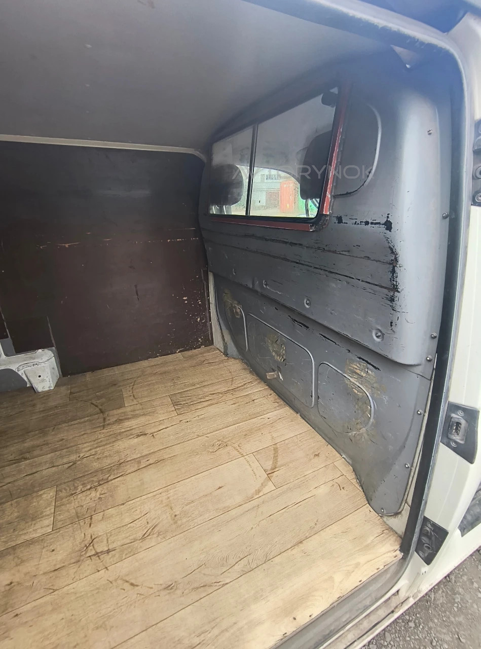 Volkswagen Transporter, 2004