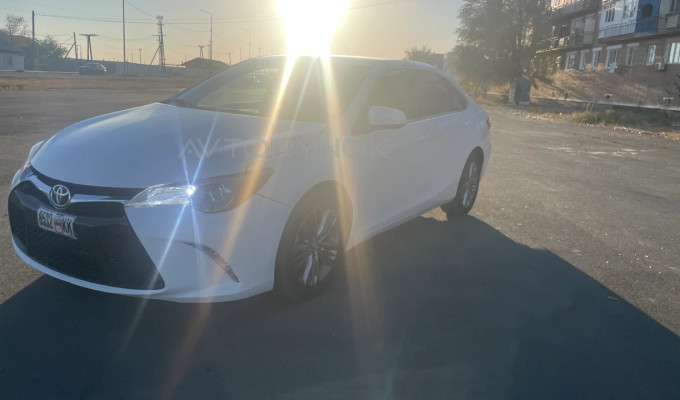 Toyota Camry 2014 года