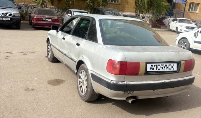 Audi 80 1993 года