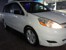 Toyota Sienna 2008 года