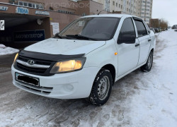 ВАЗ (Lada) Granta 2013 года