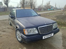 Mercedes-Benz E-Класс 1995 года
