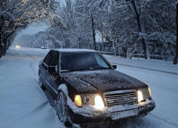 Mercedes-Benz E-Класс 1995 года