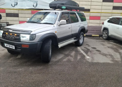 Toyota Hilux Surf 1995 года