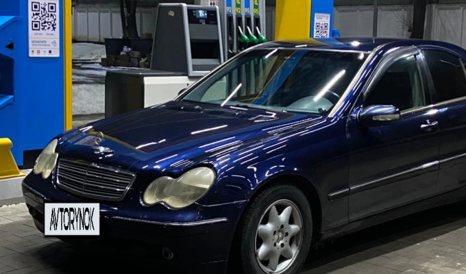 Mercedes-Benz C-Класс 2002 года
