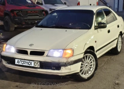 Toyota Carina E 1995 года