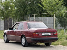 Mercedes-Benz E-Класс 1991 года