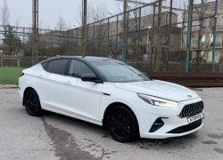 JAC J7 2021 года