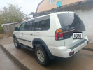 Mitsubishi Montero Sport 2000 года