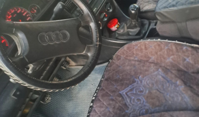 Audi 100 1993 года
