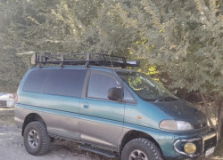 Mitsubishi Delica 1994 года