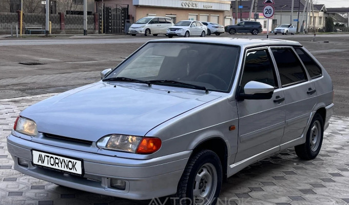 ВАЗ (Lada) 2114 2012 года