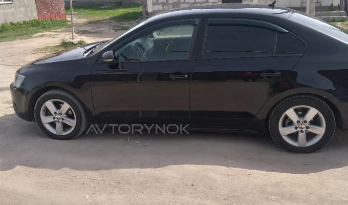 Volkswagen Jetta 2013 года