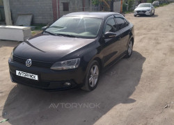 Volkswagen Jetta 2013 года