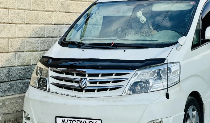 Toyota Alphard 2007 года